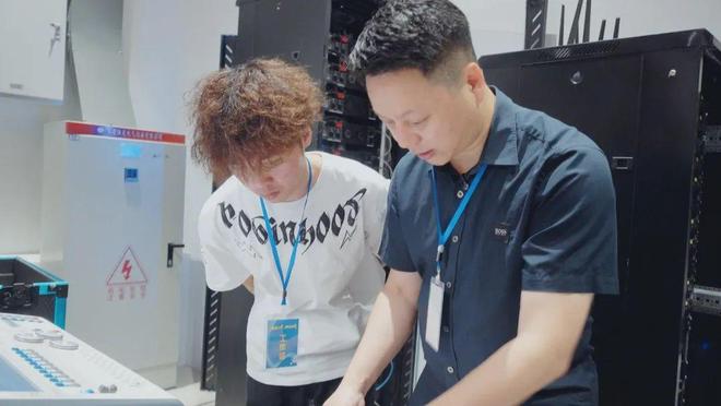 潘春鸣：弦歌同韵奏响两岸艺术交流新乐章(图9)