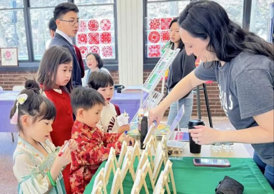 牡丹花开越重洋(图2)