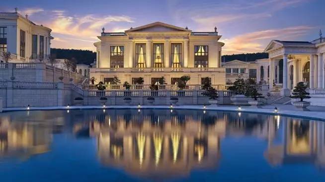 10亿一栋的桃花源夺得2017年《中国10大超级豪宅》第1名上海的桃花源即将绽放(图6)