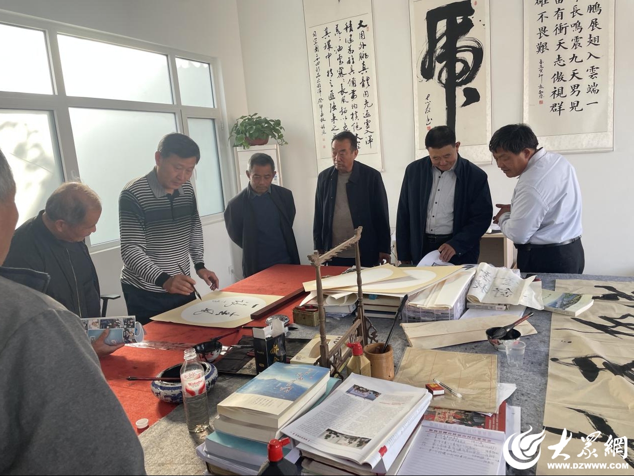 潍坊临朐:鼓点响处文明生(图1)