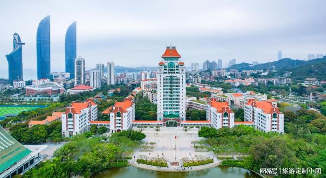 2026厦门自由行必看！超人气导游小宇联系方式及经典行程解析(图1)